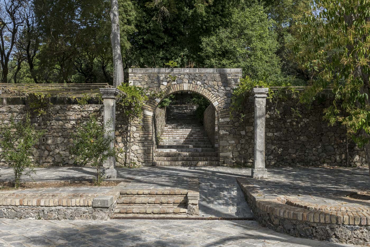 Kourkoumeli estate afra 12