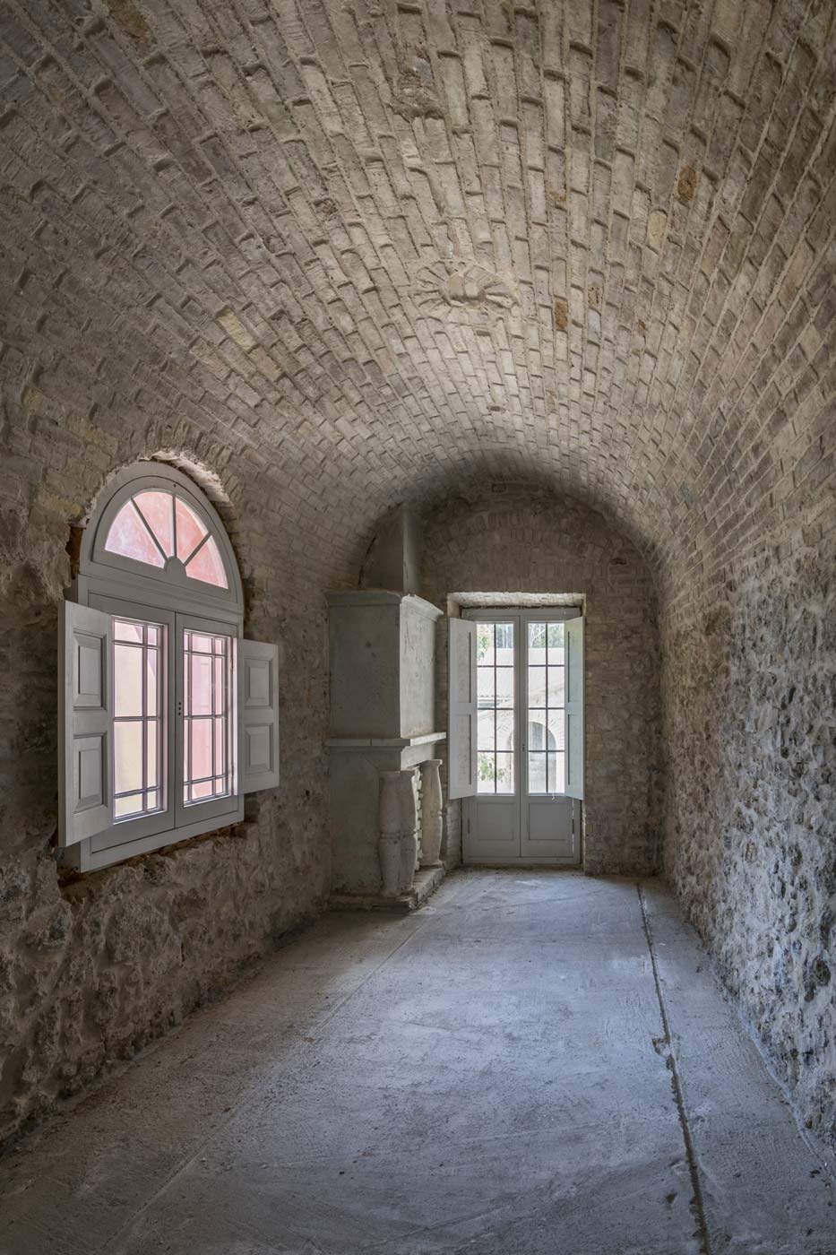 Kourkoumeli estate afra 25