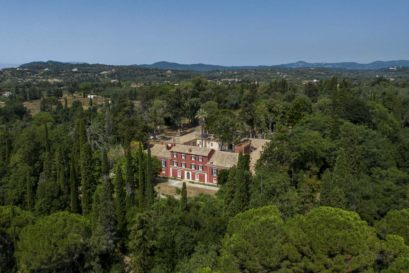 Kourkoumeli estate afra 3